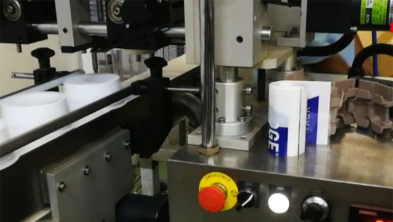 Автоматическая система подачи стаканчиков